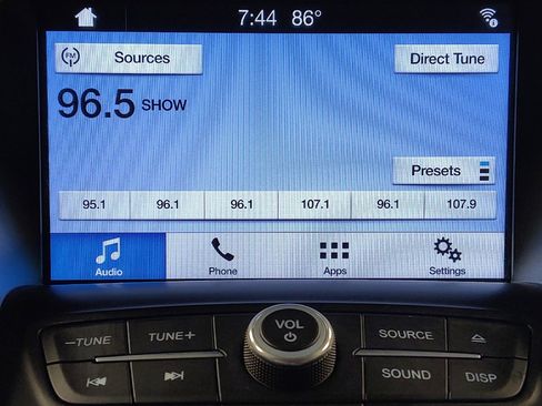 Used 2018 Ford Escape SE w/ SE Sync 3 Package AWD/4WD image 25