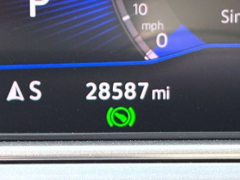 Used 2025 Volkswagen Taos SE FWD image 46