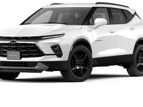 New 2026 Chevrolet Blazer LT image 2