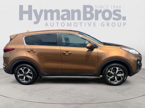 Used 2021 Kia Sportage LX image 2