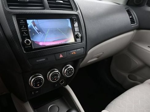 Used 2021 Mitsubishi Outlander Sport LE FWD image 12