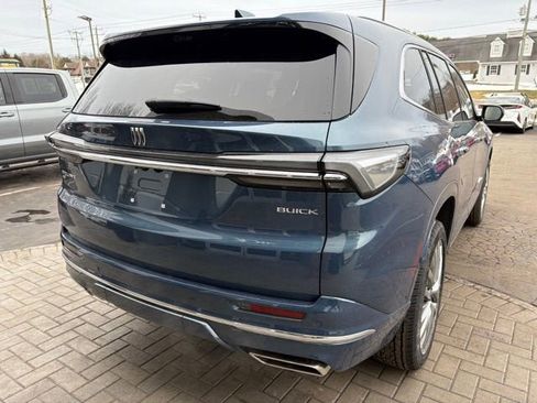 New 2026 Buick Enclave Avenir w/ Super Cruise Package AWD/4WD image 8