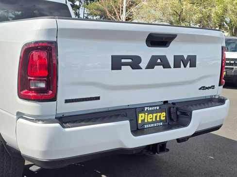 New 2026 RAM 3500 Big Horn AWD/4WD image 7