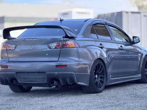 Used 2008 Mitsubishi Lancer Evolution GSR image 7