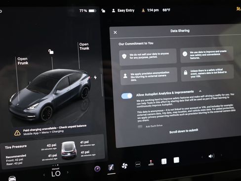 Used 2022 Tesla Model Y Performance AWD/4WD image 46