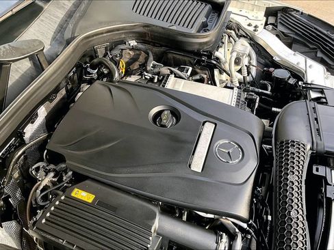Used 2018 Mercedes-Benz GLC 300 image 34