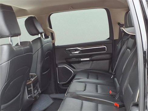 Used 2021 RAM 1500 Laramie image 8