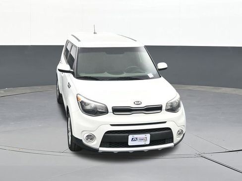Used 2017 Kia Soul + image 61