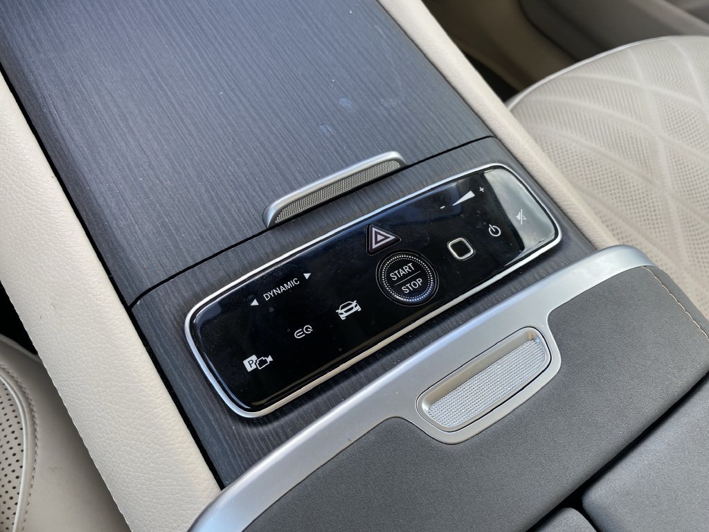 Certified 2024 Mercedes-Benz EQS 580 4MATIC SUV image 14