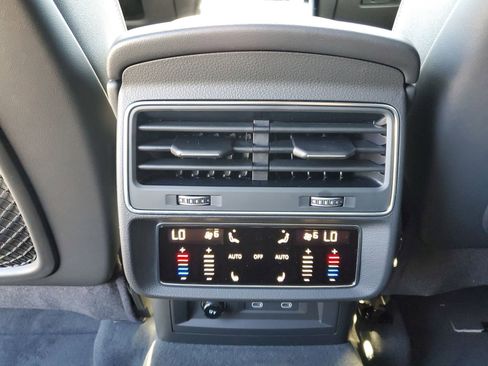 New 2026 Audi Q8 Premium Plus image 13