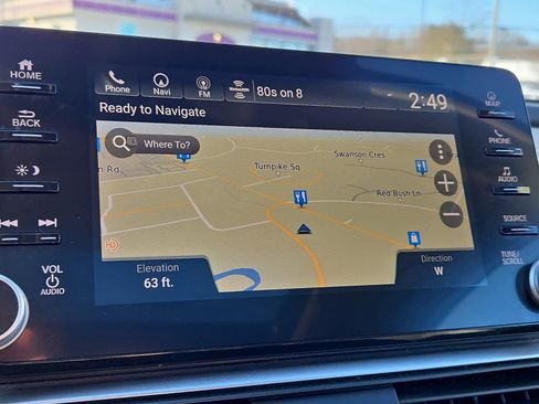 Used 2018 Honda Accord Touring image 21