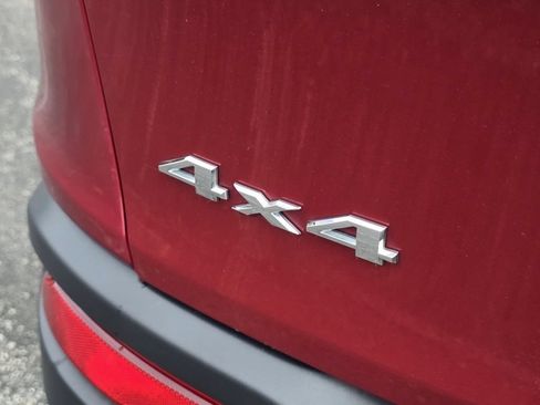 Used 2017 Jeep Cherokee Limited AWD/4WD image 17