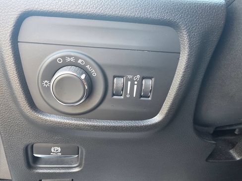 Used 2021 Jeep Grand Cherokee L Laredo AWD/4WD image 20
