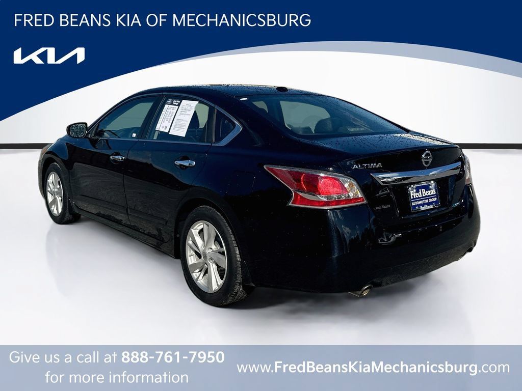 Used 2014 Nissan Altima 2.5 SL w/ Technology Package FWD image 5