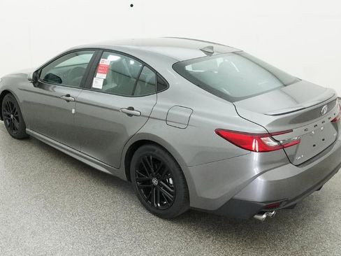 New 2026 Toyota Camry SE FWD image 5