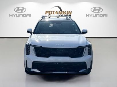 Used 2025 Kia Sorento S w/ Panoramic Sunroof Package