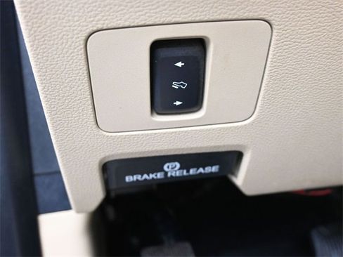 Used 2020 Ford F250 Lariat w/ Lariat Value Package image 18