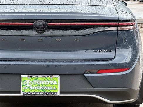 New 2026 Toyota Crown Nightshade image 5