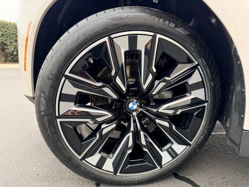 New 2026 BMW X3 xDrive30 w/ Premium Package image 10