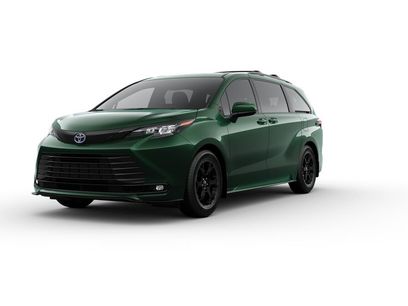 New 2025 Toyota Sienna XLE Woodland Edition