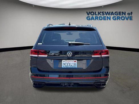Used 2023 Volkswagen Atlas SEL R-Line AWD/4WD image 6
