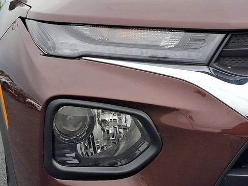 Certified 2023 Chevrolet TrailBlazer LT w/ Convenience Package AWD/4WD image 9