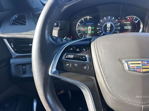 Used 2019 Cadillac Escalade Platinum image 20