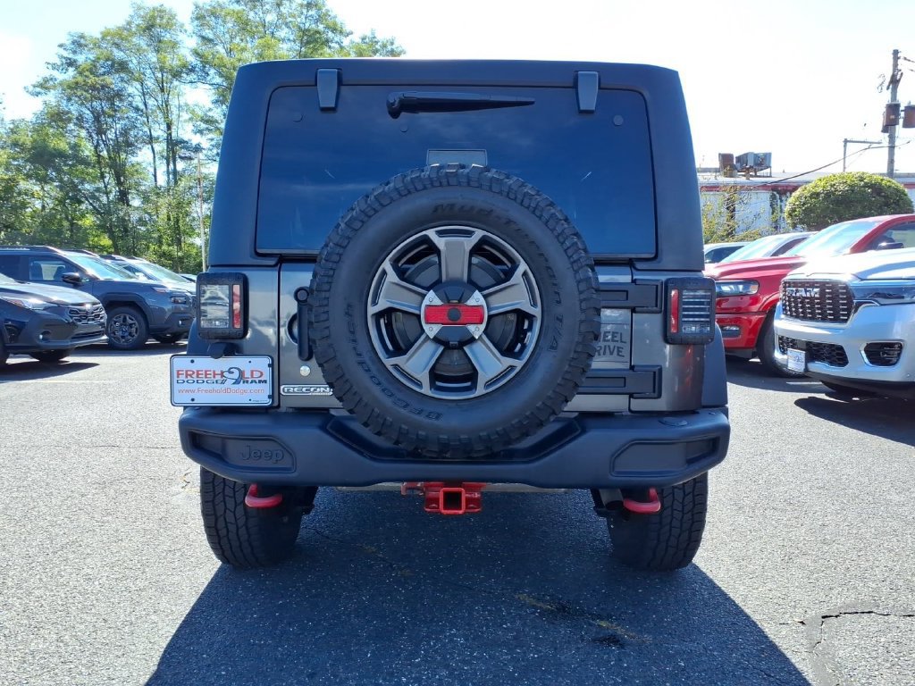 Used 2017 Jeep Wrangler Unlimited Rubicon AWD/4WD image 16