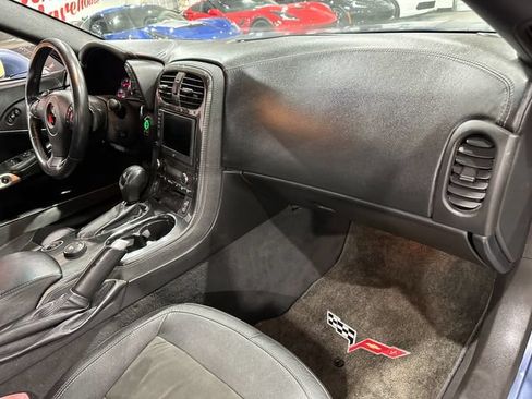 Used 2012 Chevrolet Corvette Grand Sport w/ 4LT Preferred Equipment Group RWD image 18