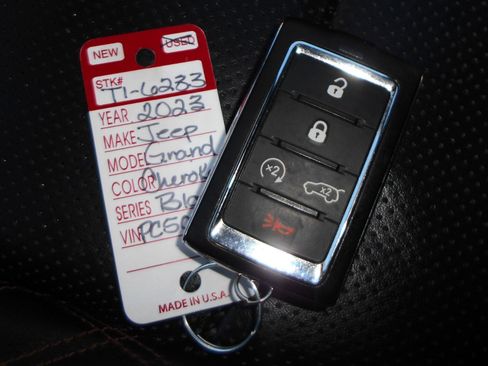 Certified 2023 Jeep Grand Cherokee Summit image 10