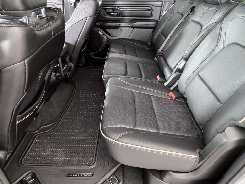 Used 2024 RAM 1500 Limited AWD/4WD image 17
