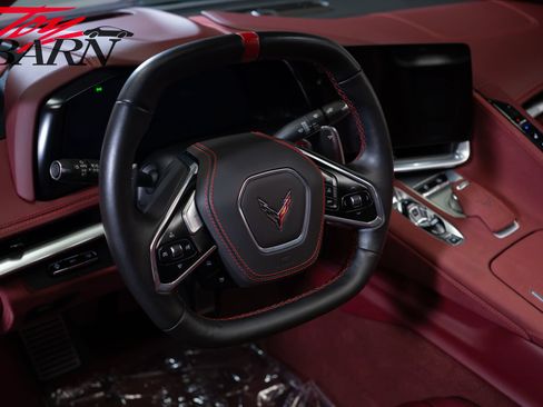 Used 2022 Chevrolet Corvette Stingray Premium Cpe w/ Z51 Performance Package RWD image 31