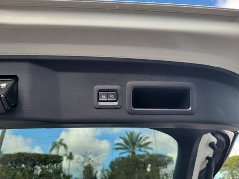 Certified 2023 MAZDA CX-30 2.5 Turbo w/ Premium Package image 6