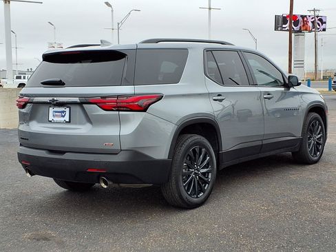 Used 2023 Chevrolet Traverse RS w/ LPO, Floor Liner Package image 7