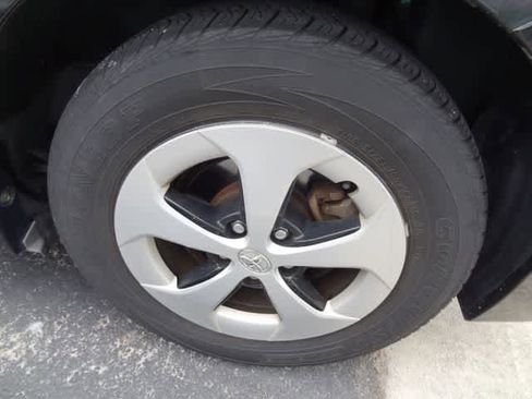 Used 2012 Toyota Prius Three FWD image 13