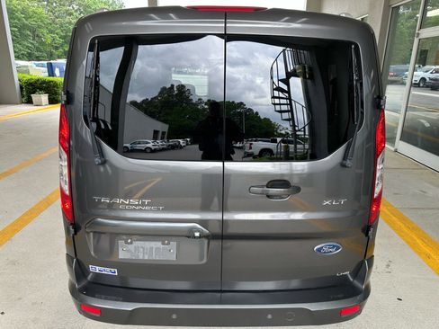 Certified 2019 Ford Transit Connect XLT FWD image 11