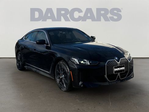 Used 2025 BMW i4 xDrive40i w/ Parking Assistance Package image 1