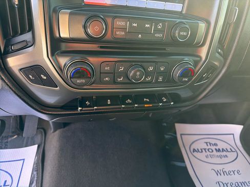 Used 2018 Chevrolet Silverado 1500 LT w/ All Star Edition image 28