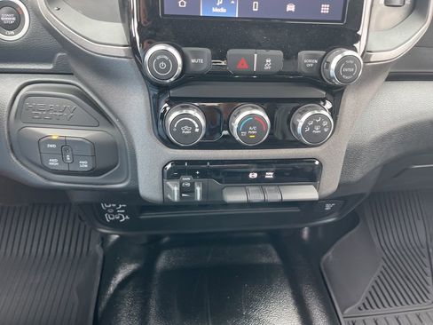 New 2026 RAM 3500 Tradesman w/ Chrome Appearance Group A AWD/4WD image 58