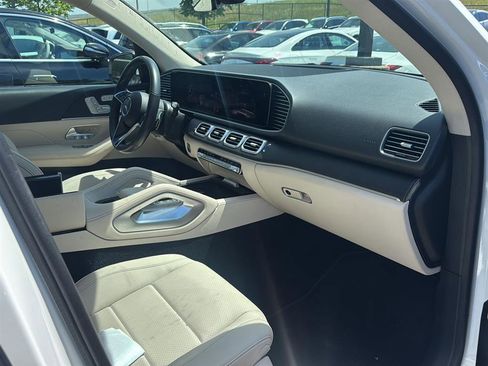 Used 2024 Mercedes-Benz GLE 450 4MATIC image 7
