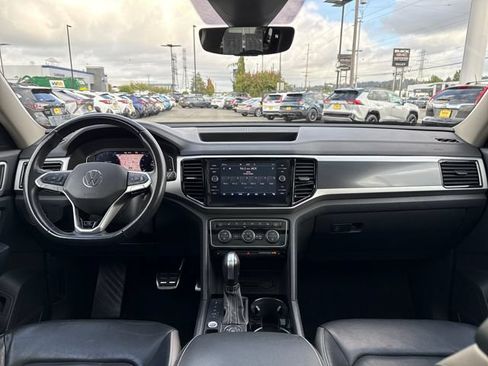 Used 2021 Volkswagen Atlas SEL Premium AWD/4WD image 11