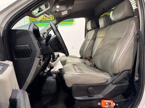 Used 2017 Ford F350 XL w/ Power Equipment Group AWD/4WD image 12