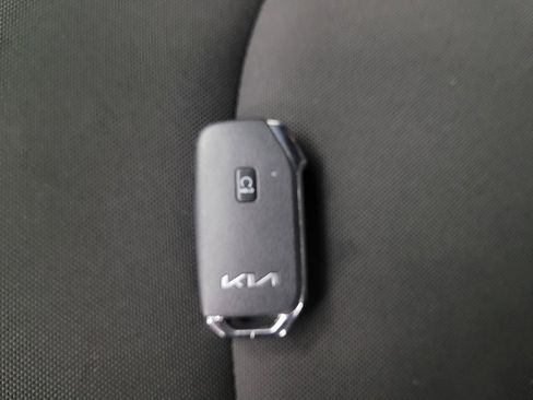 Used 2024 Kia Forte GT-Line w/ GT-Line Premium Package FWD image 32