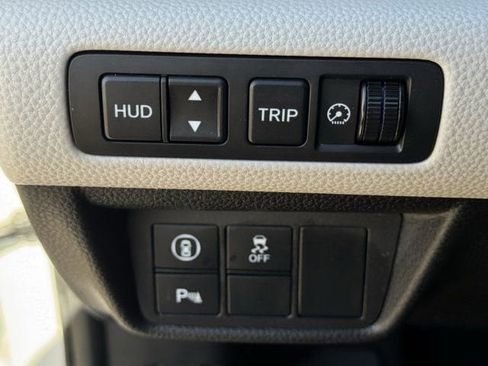 Used 2020 Honda Accord Touring image 25