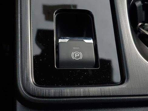 New 2026 Subaru Outback Premium image 33