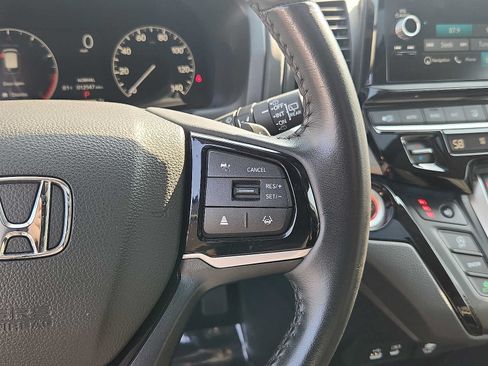 Certified 2025 Honda Odyssey Touring image 21