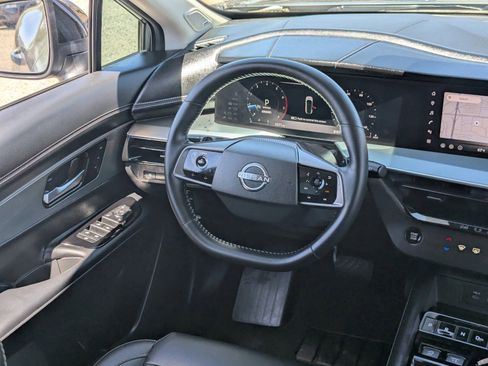 Certified 2025 Nissan Murano SL AWD/4WD image 15