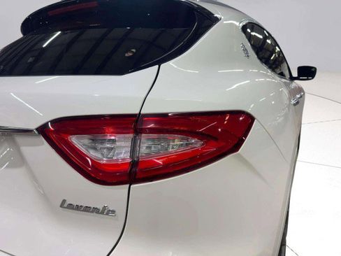 Used 2017 Maserati Levante S image 60