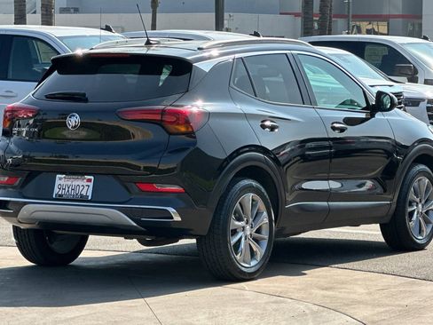 Certified 2022 Buick Encore GX Essence w/ Experience Buick Package image 4