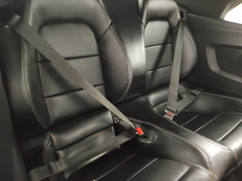 Used 2016 Ford Mustang Premium RWD image 19